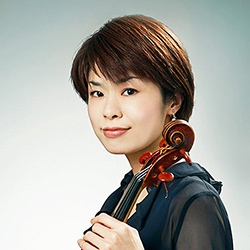 ヴィオラ：青木篤子(東京交響楽団首席ヴィオラ奏者）