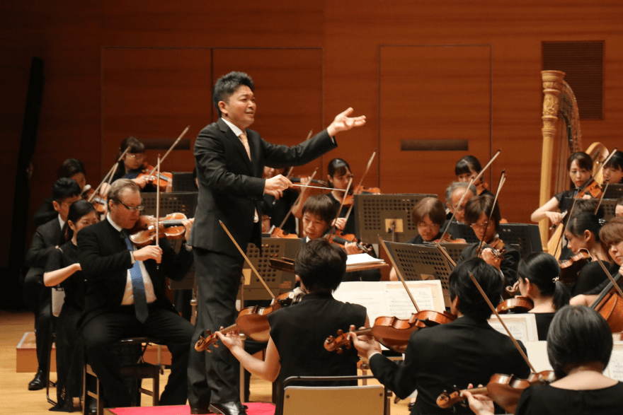Arts and culture experience project for children 'KIMITOMO -The orchestra is your friend'.
