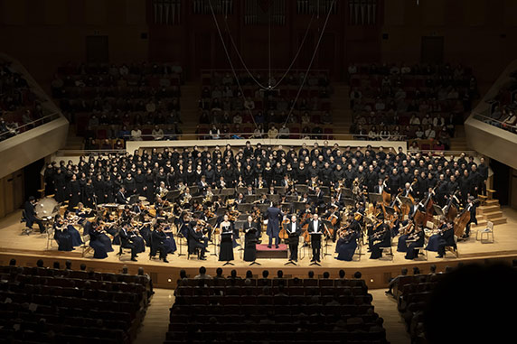 サントリーホール　東響コーラス付き