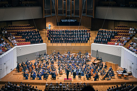 ミューザ川崎シンフォニーホール　東響コーラス付き
