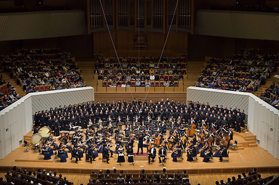 ミューザ川崎シンフォニーホール　東響コーラス付き