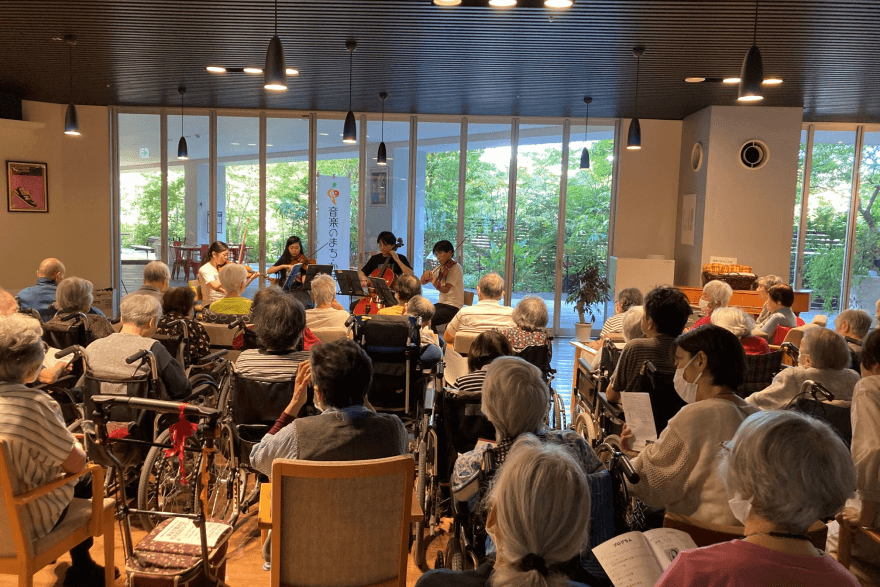 川崎市内巡回公演